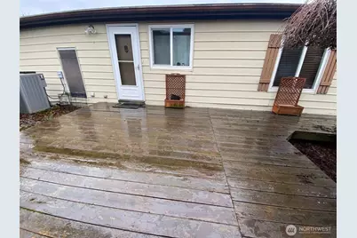 2500 Alder Street #304, Milton, WA 98354 - Photo 3