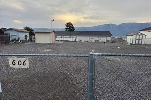 606 Edgewater Way SW, Mattawa, WA 99349 - Photo 1