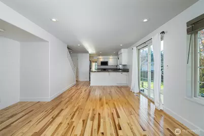 2419 SW Capital Drive, Oak Harbor, WA 98277 - Photo 15