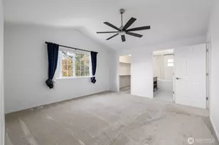 2419 SW Capital Dr, Oak Harbor, WA 98277 - Photo 25