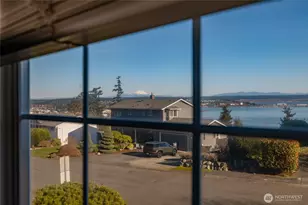 2419 SW Capital Dr, Oak Harbor, WA 98277 - Photo 31