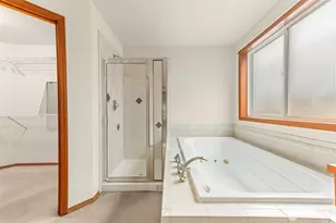 25022 235th Ct SE, Maple Valley, WA 98038 - Photo 23