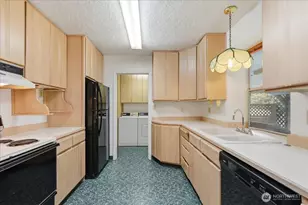 2938 Maple St, Longview, WA 98632 - Photo 7