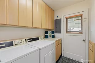 2938 Maple St, Longview, WA 98632 - Photo 9