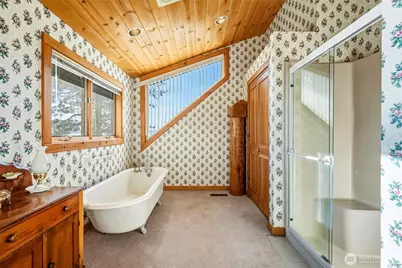 154 Rockaway Beach Lane, Camano Island, WA 98282 - Photo 31