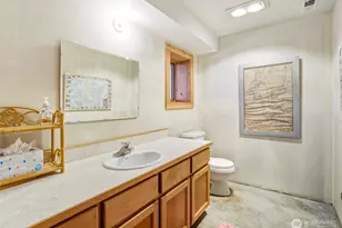 154 Rockaway Beach Ln, Camano Island, WA 98282 - Photo 33