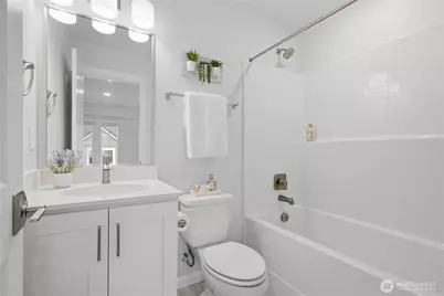 19244 NE 69th Circle #104, Redmond, WA 98052 - Photo 21