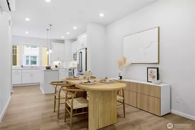 19244 NE 69th Circle #104, Redmond, WA 98052 - Photo 11