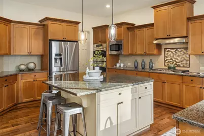 27135 SE 13th Street, Sammamish, WA 98075 - Photo 17