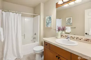 27135 SE 13th St, Sammamish, WA 98075 - Photo 29