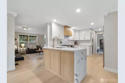 610 Logan Road, Lynnwood, WA 98036 - Photo 11