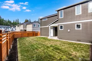 12914 187th Ave E, Bonney Lake, WA 98391 - Photo 37