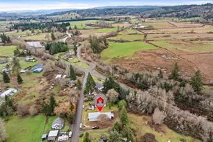 1490 Armstrong St, Raymond, WA 98577 - Photo 3