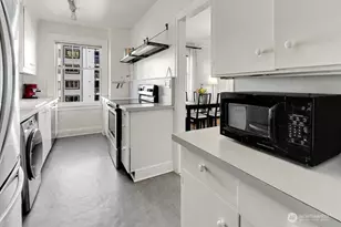 1017 Minor Ave, Seattle, WA 98104 - Photo 9