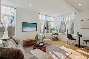 515 Howe St, Seattle, WA 98109 - Photo 11