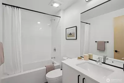 515 Howe Street #A, Seattle, WA 98109 - Photo 27