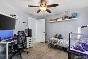 290 Columbia St, Cathlamet, WA 98612 - Photo 17