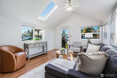 12406 2nd Place SW, Seattle, WA 98146 - Photo 9