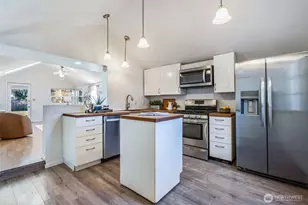 12406 2nd Pl SW, Seattle, WA 98146 - Photo 11