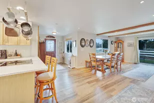 34810 257th Ave SE, Black Diamond, WA 98010 - Photo 9
