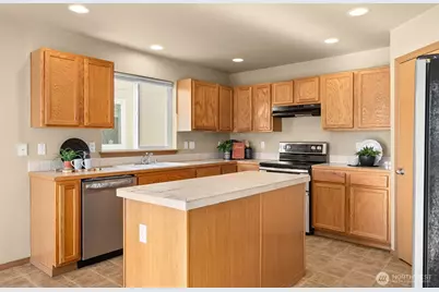 629 Shirehill Street, Bremerton, WA 98310 - Photo 15