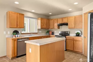 629 Shirehill St, Bremerton, WA 98310 - Photo 15