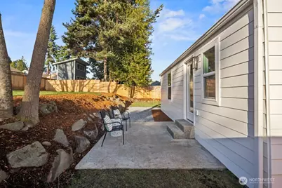 9021 12th Avenue SW, Seattle, WA 98106 - Photo 37