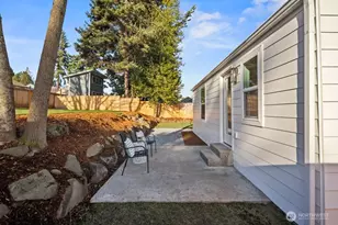 9021 12th Ave SW, Seattle, WA 98106 - Photo 37