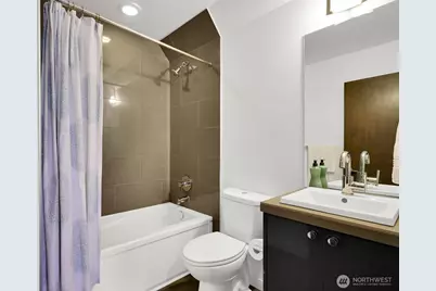 1525 19th Avenue #A, Seattle, WA 98122 - Photo 23