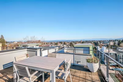 1525 19th Avenue #A, Seattle, WA 98122 - Photo 1