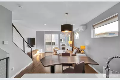 1525 19th Avenue #A, Seattle, WA 98122 - Photo 11