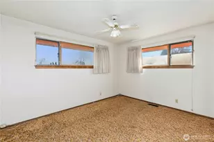 10434 59th Ave S, Seattle, WA 98178 - Photo 15