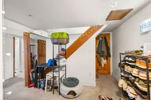 341 NE 51st St, Seattle, WA 98105 - Photo 19