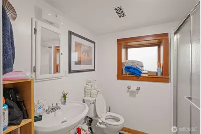 341 NE 51st Street, Seattle, WA 98105 - Photo 21