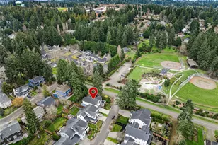 8784 NE Winslow Grove Ct, Bainbridge Island, WA 98110 - Photo 37