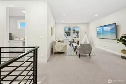 8784 NE Winslow Grove Ct, Bainbridge Island, WA 98110 - Photo 19