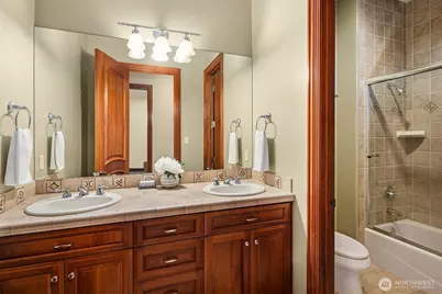 18212 244th Avenue NE, Woodinville, WA 98077 - Photo 33