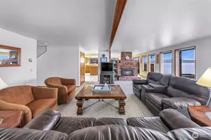 4877 Maple Ln, Ferndale, WA 98248 - Photo 5