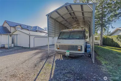 30961 E Lake Morton Drive SE, Kent, WA 98042 - Photo 11