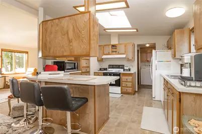 30961 E Lake Morton Drive SE, Kent, WA 98042 - Photo 27