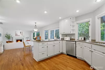 14402 SE 79th Drive, Newcastle, WA 98059 - Photo 13