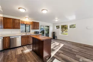 31326 SE 360th Pl, Enumclaw, WA 98022 - Photo 3