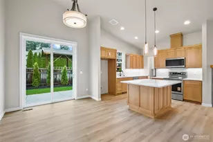 2227 124th St SE, Everett, WA 98208 - Photo 3