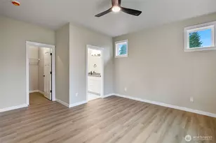 2227 124th St SE, Everett, WA 98208 - Photo 9