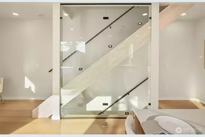 5716 14th Avenue NW, Seattle, WA 98107 - Photo 17