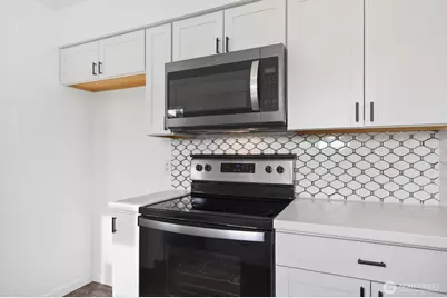 109 Barnes Street, Kelso, WA 98626 - Photo 7