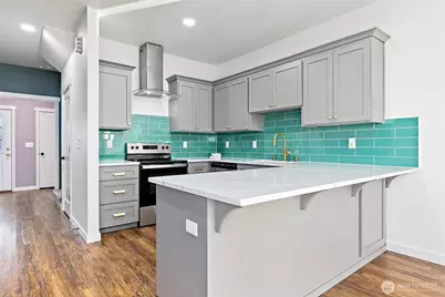 825 E 55th Street, Tacoma, WA 98404 - Photo 9