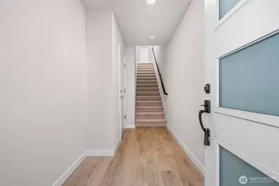 2121 N 148th Street #C, Shoreline, WA 98133 - Photo 3