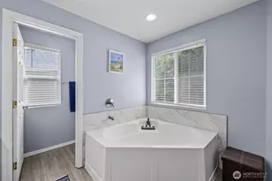 5021 S 232nd St, Kent, WA 98032 - Photo 23