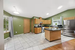 5603 James St SE, Lacey, WA 98513 - Photo 7